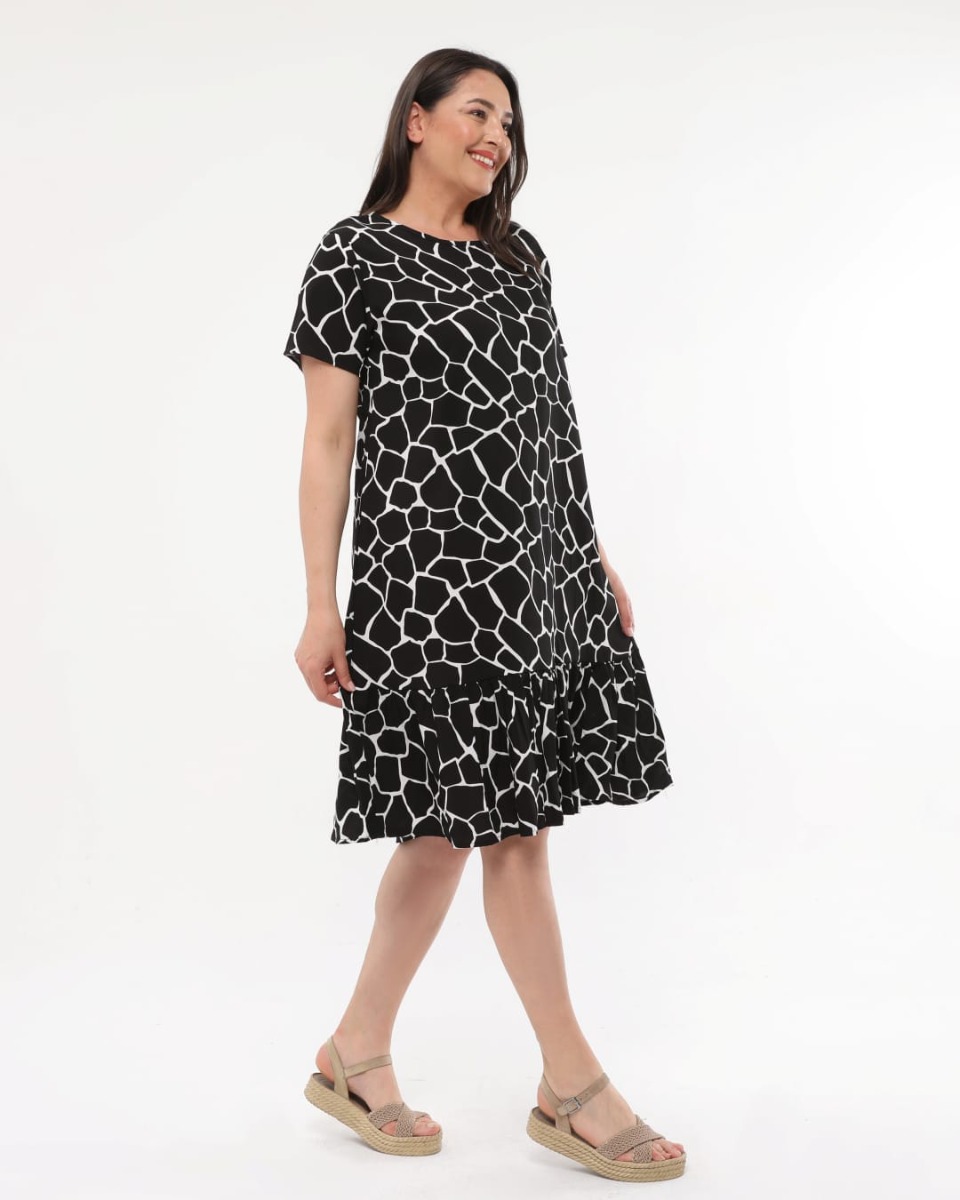 Φόρεμα με γεωμετικά σχέδια